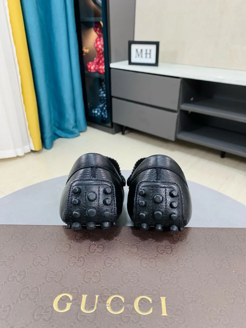 Men's men's shoes 💰458🌹🌹 Comes with packaging [GUCCI Gucci] original men's casual beanie shoes, original Italian imported special material cowhide embossing➕real first-layer sheepskin lining; equipped with precision stitching to highlight low-key luxury. The comfortable sole design maximizes the comfort and anti-slip properties of the shoe. The shoe shape is dignified and the low-key charm is not concealed! Natural and free new urbanism, code number: 38-44